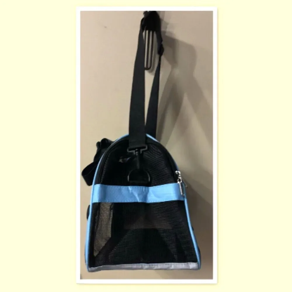 Blue/Black Soft-Sided Pet Carrier